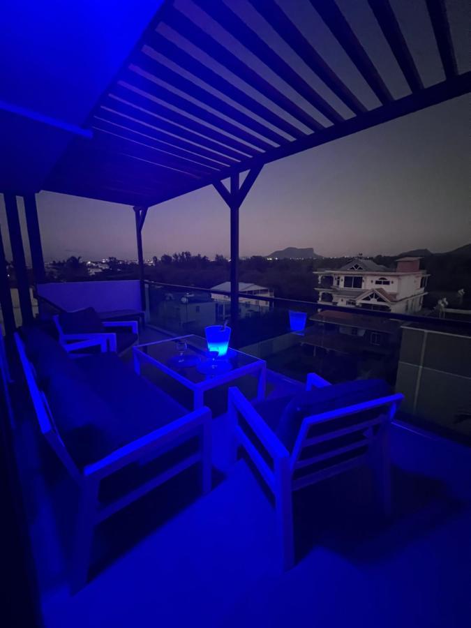 Top-Floor Modern 3Bd Penthouse With Beautiful Mountain View Terrace - 5 Min Walk To Beach Flic-en-Flacq Buitenkant foto